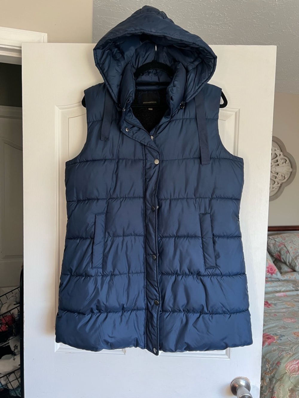 Sleeveless Hooded Puffer Vest - Navy